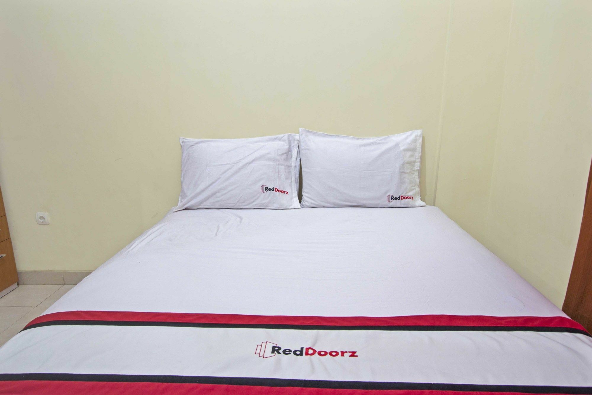 Reddoorz @ Pogung Baru Hotel Kejayan Exterior foto